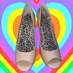 Beige high heels pumps